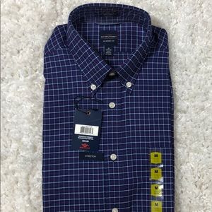 Dockers button down. Classic fit. NWT